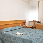 Hotel Marina 2*