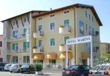 Marina 2* Бардолино